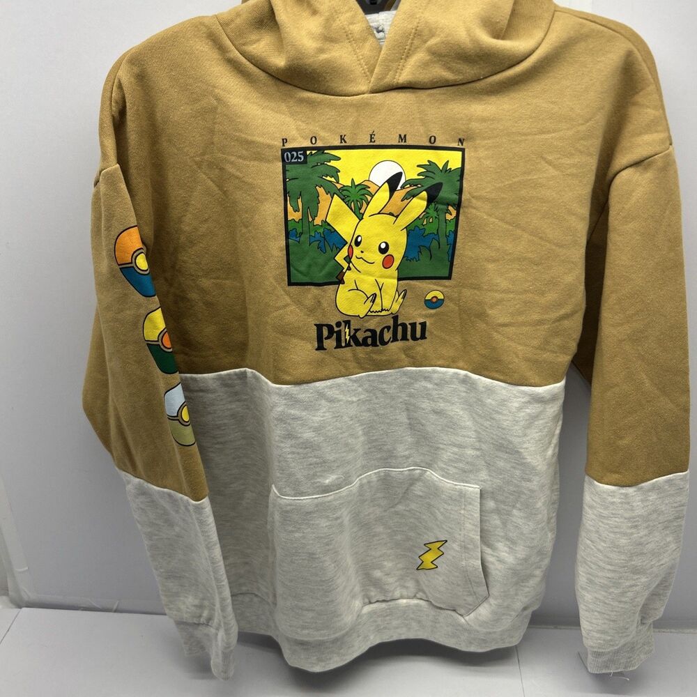 Nintendo Pokemon Pikachu Kids Size XL Hoodie Sweatshirt Front Pocket NEW w/Tags